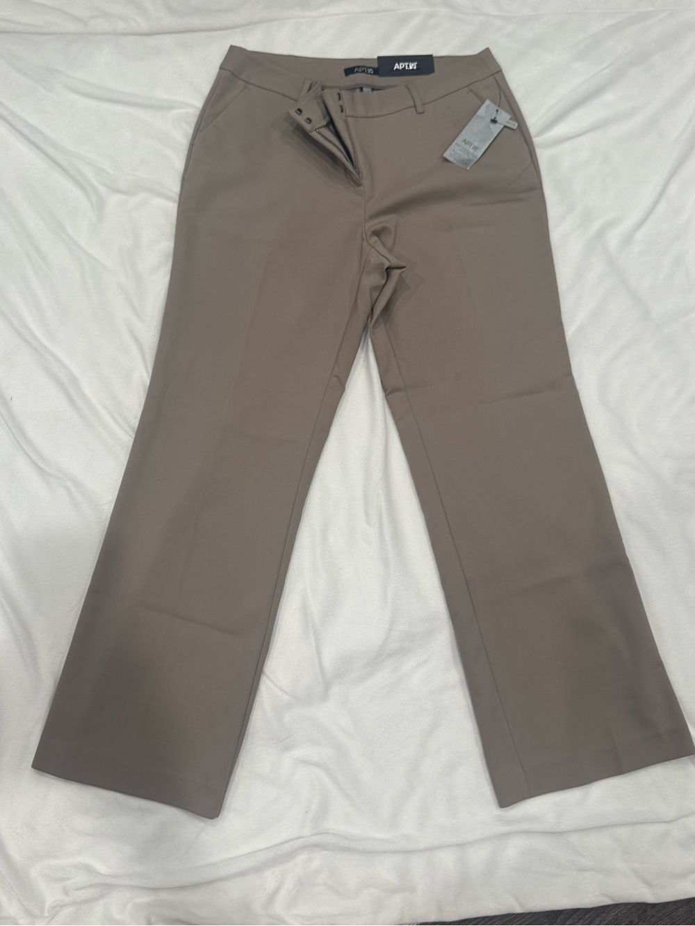 Apt. 9 Taupe Straight-Leg Dress Pants - 10P